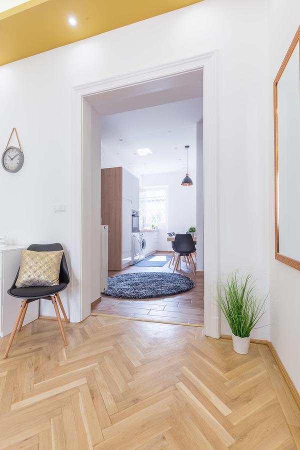 Real Apartments Zoltan Budapest Exterior foto