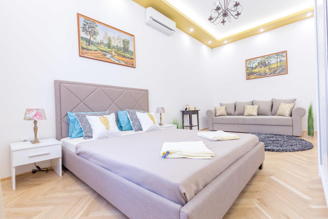 Real Apartments Zoltan Budapest Exterior foto
