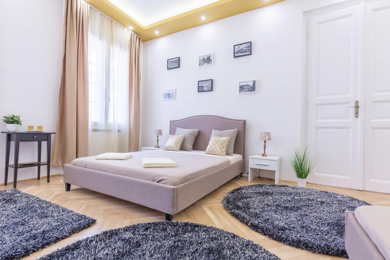 Real Apartments Zoltan Budapest Exterior foto